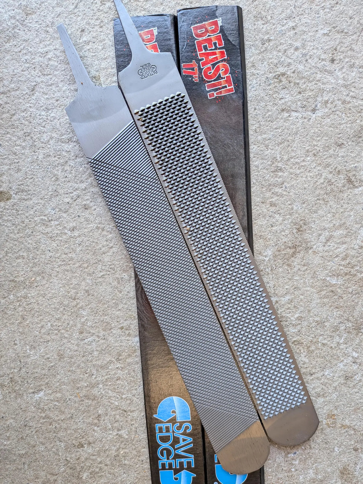 Save Edge Beast 17 po avec surface de coupe élargie